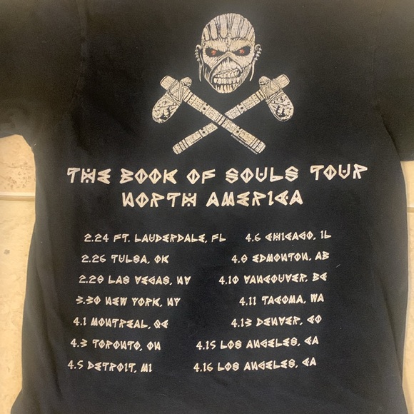 Iron Maiden 2017 Book of Souls tour shortsleeved T-shirt, size small. - Picture 4 of 6